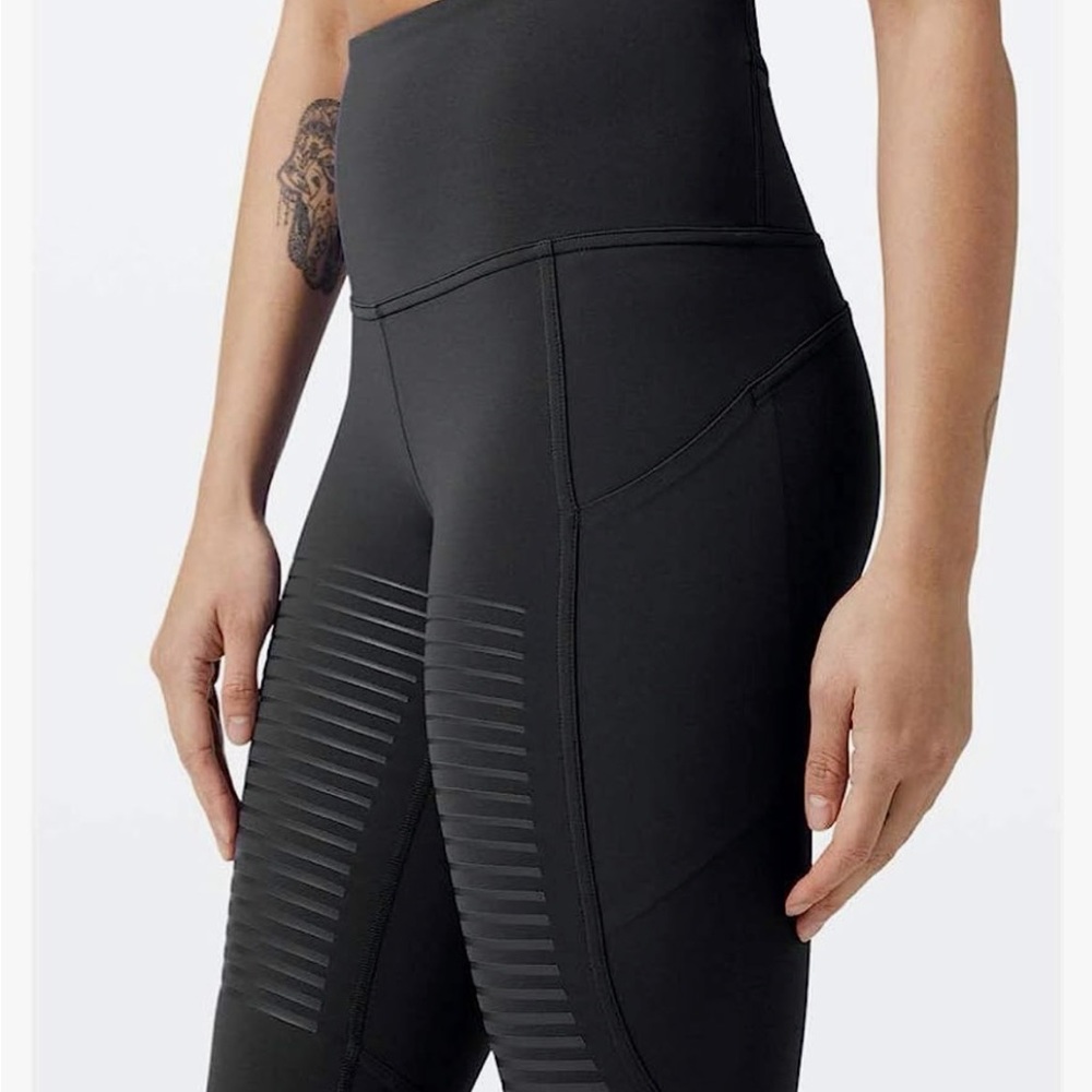 Lululemon Rogue Renegade